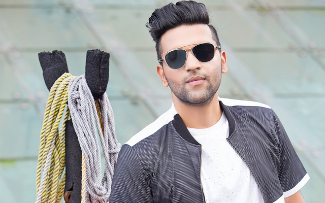 GURU RANDHAWA TURNS INTO A PRODUCER